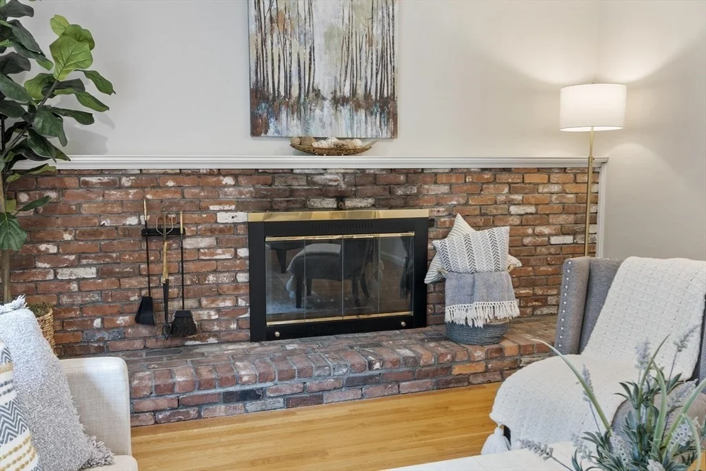 Photo of 6 Black Horse Dr