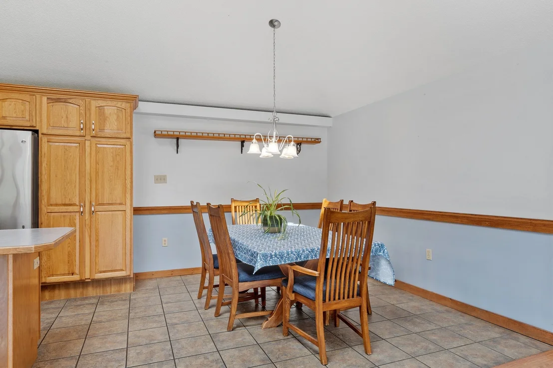 Photo of 137 Princeton Rd
