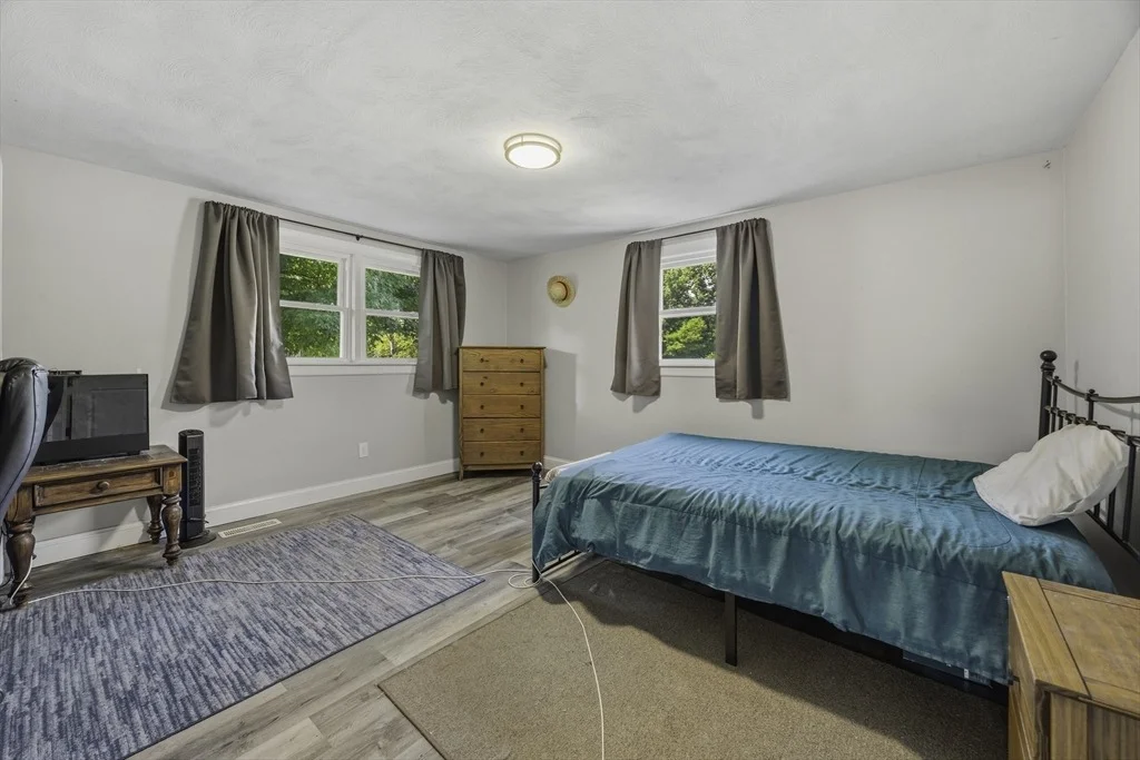 Photo of 140 Everett St