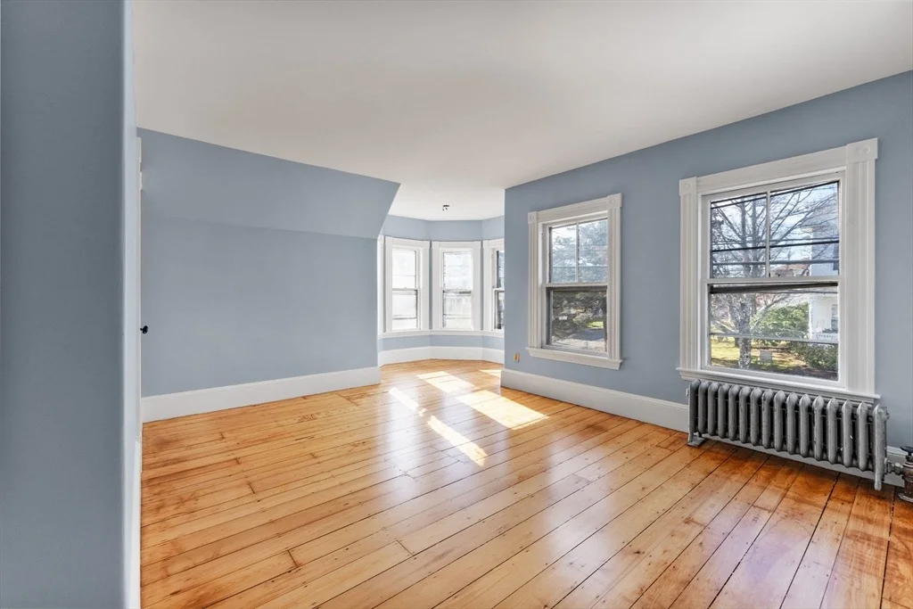 Photo of 16 Pleasant St