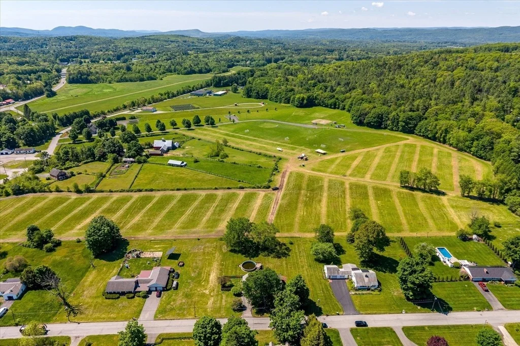 Photo of 42 W Mountain Rd