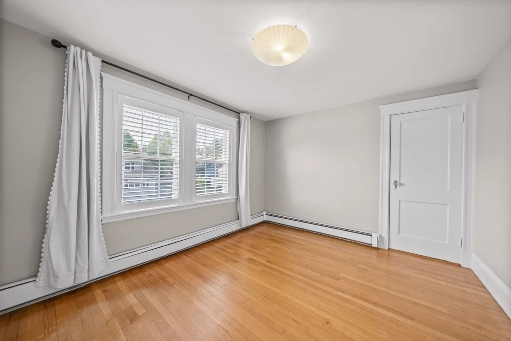 Photo of 86 Cabot Ave