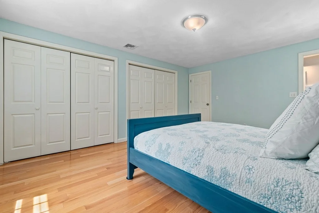 Photo of 280 Central St