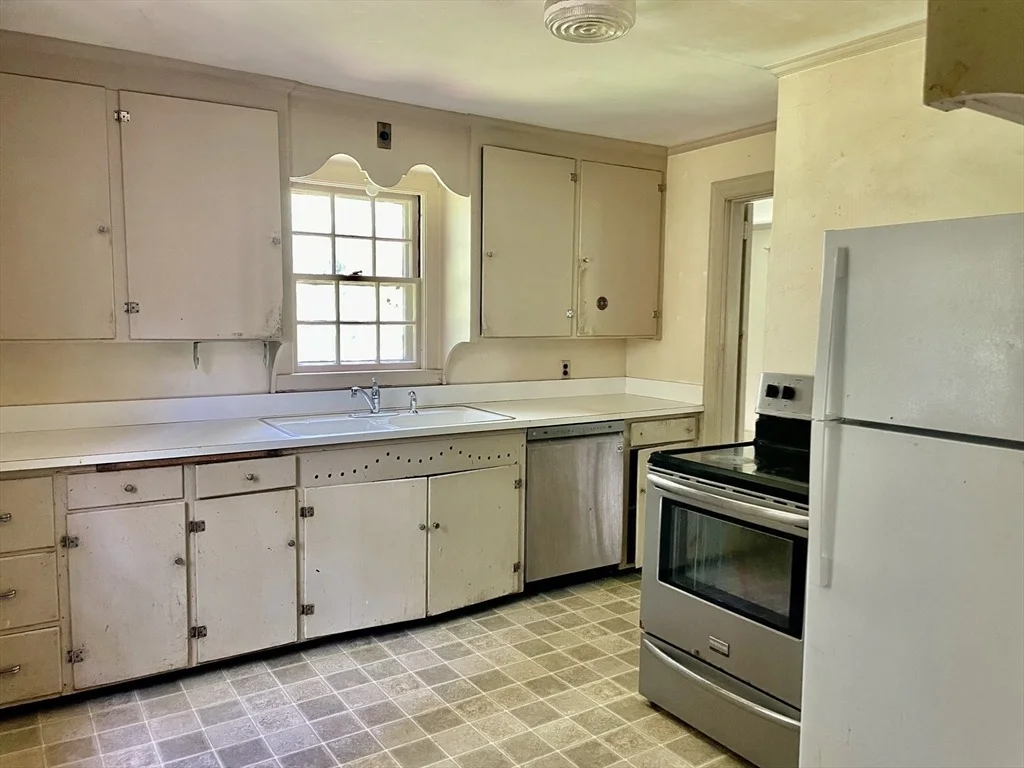 Photo of 102 Farview Way