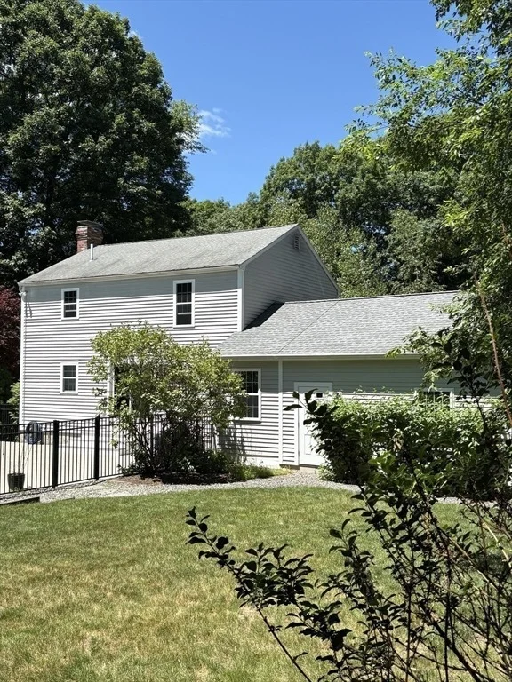Photo of 35 Houde St
