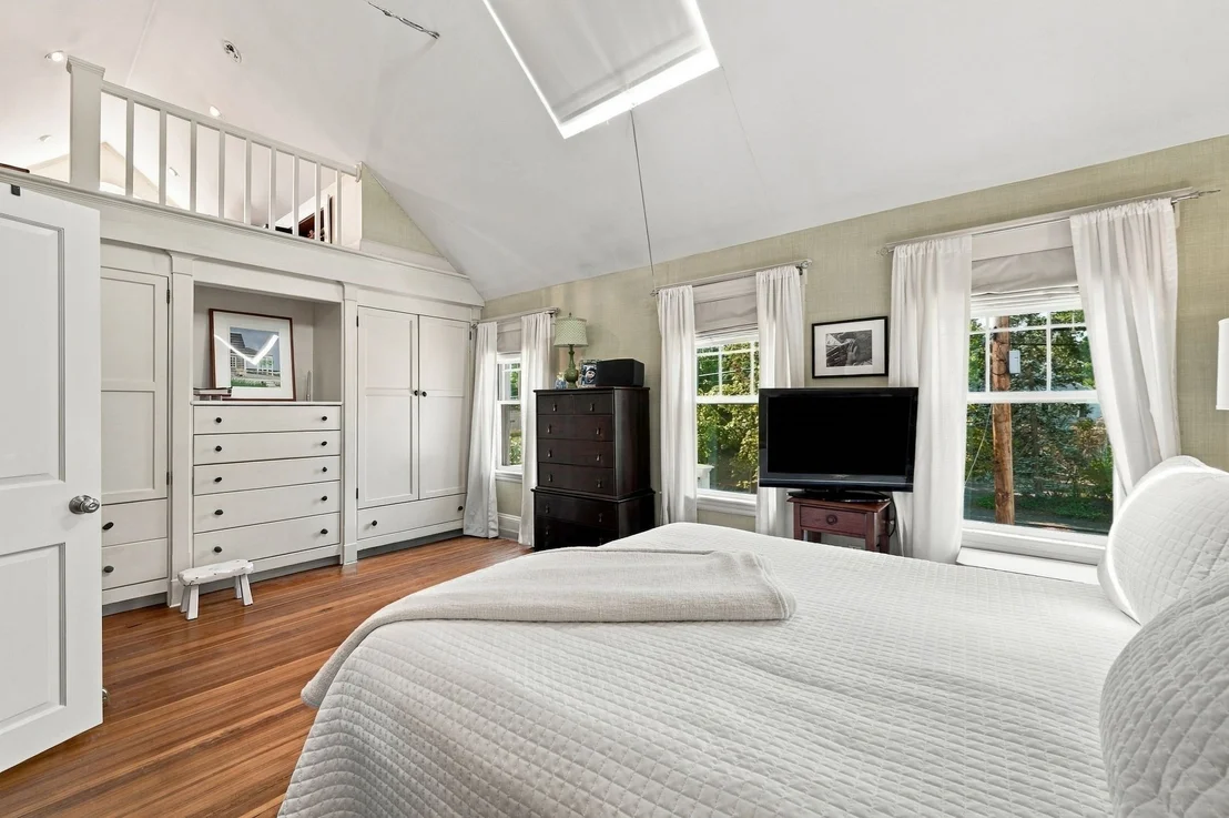 Photo of 24 Ocean Avenue