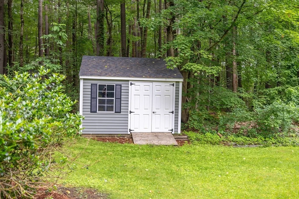 Photo of 295 Forest St