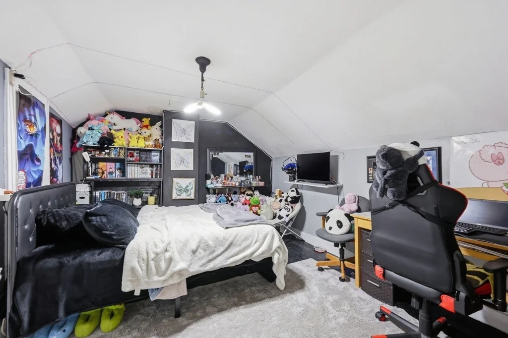 Photo of 40 Hillside Ave