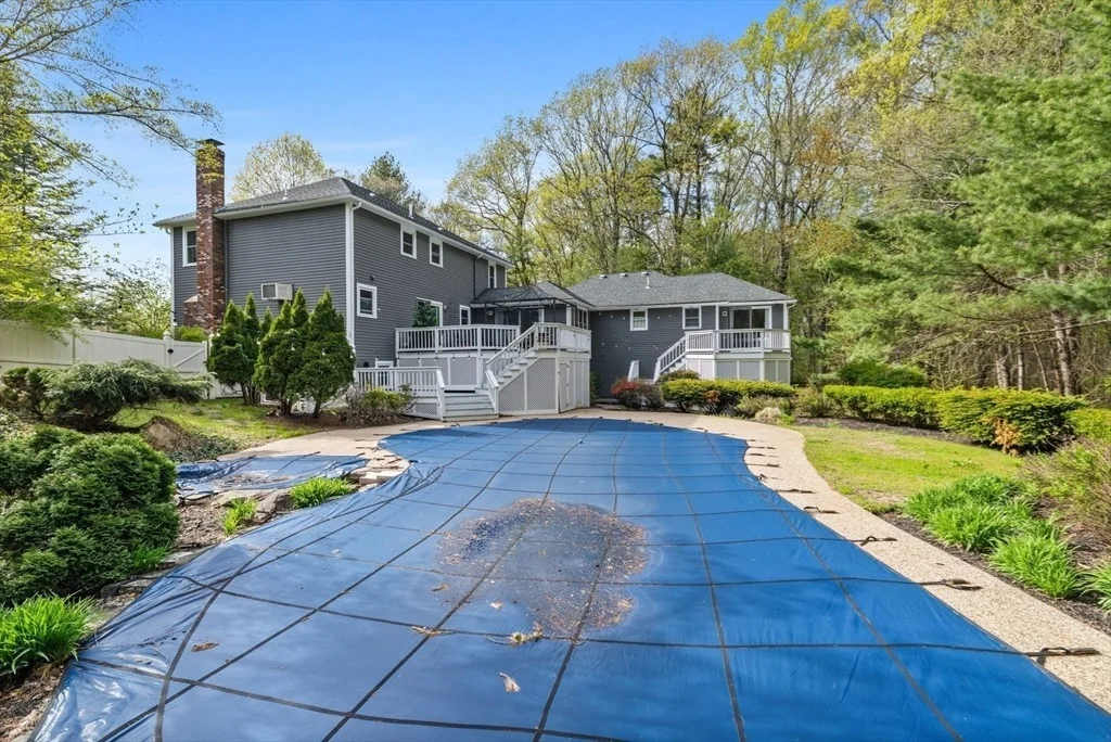 Photo of 25 Towpath Dr