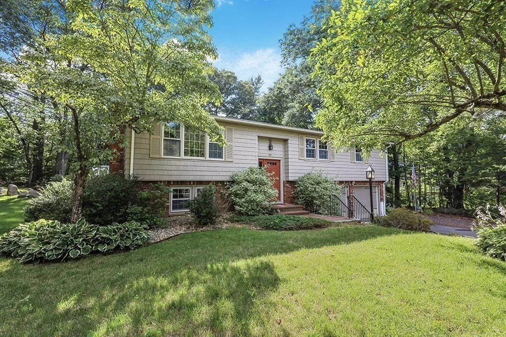Photo of 162 Oak St
