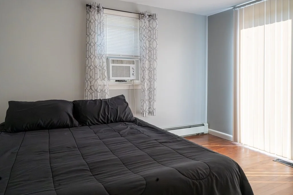 Photo of 72 New St