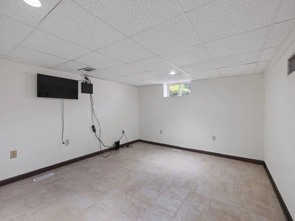 Photo of 7 Fabens St