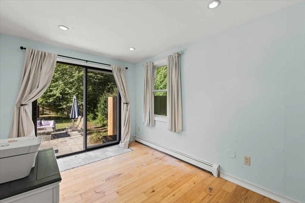 Photo of 728 Great Fields Rd
