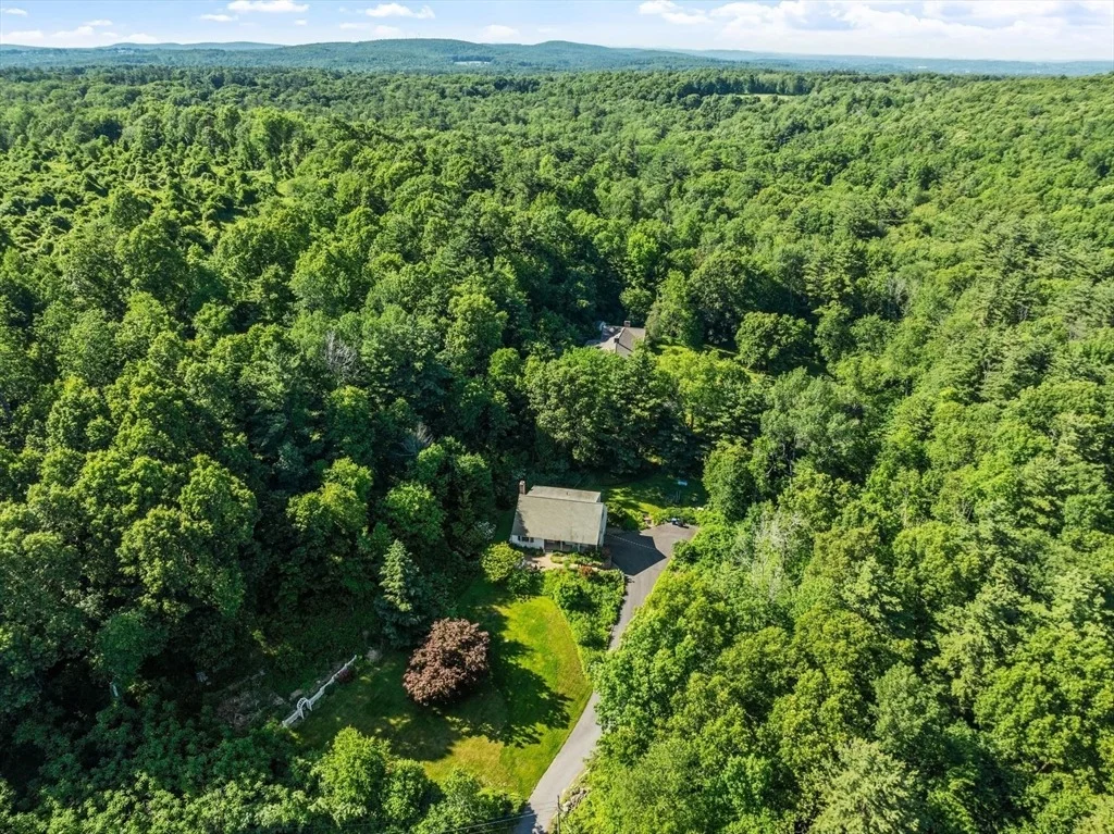 Photo of 33 Taft Rd
