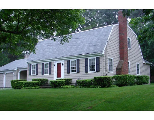 Photo of 10 Hoover Rd