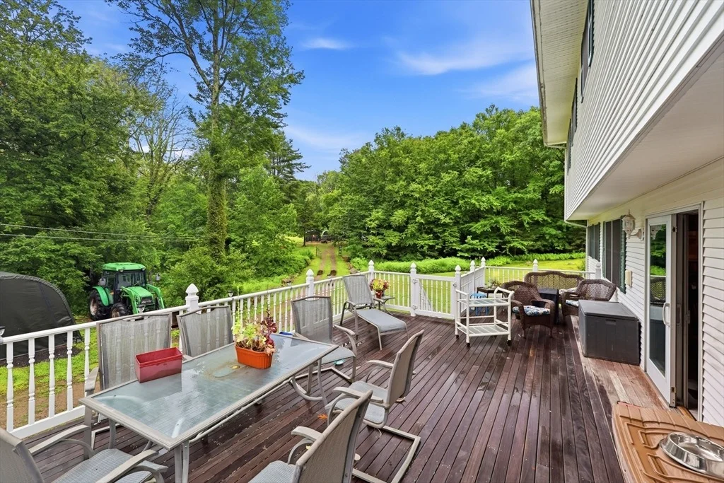 Photo of 10 Lyman Barnes Rd