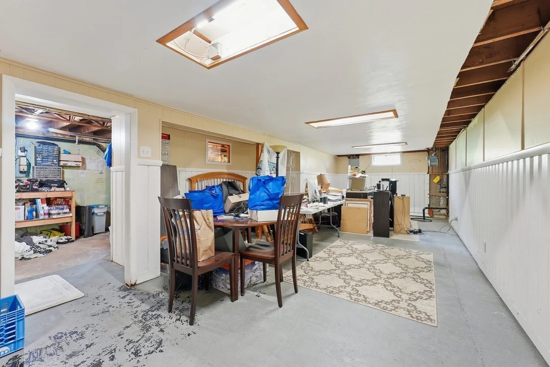 Photo of 75 Longwood Dr