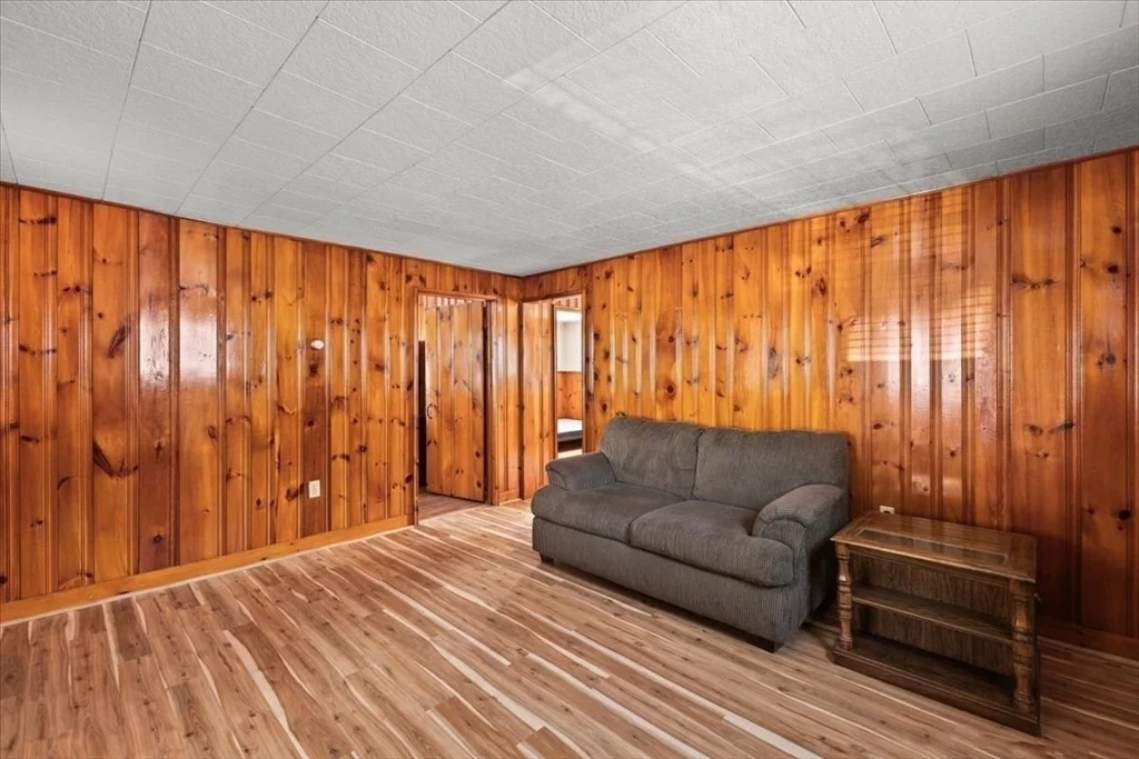 Photo of 37 Shore Ave