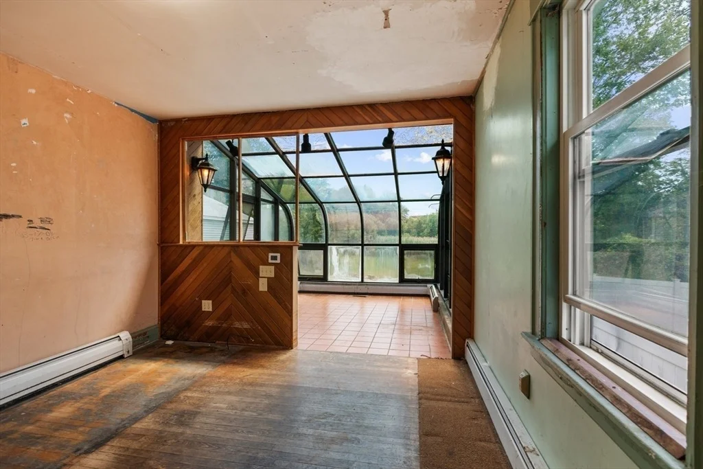 Photo of 36 Perley Rd