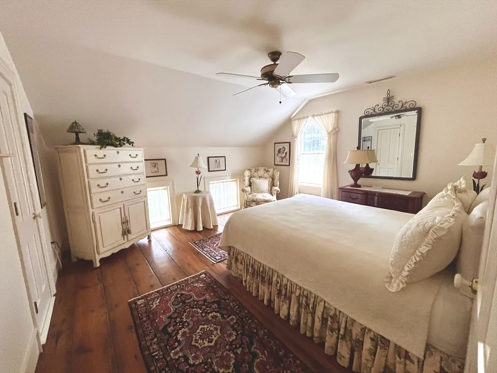 Photo of 148 Scantic Road