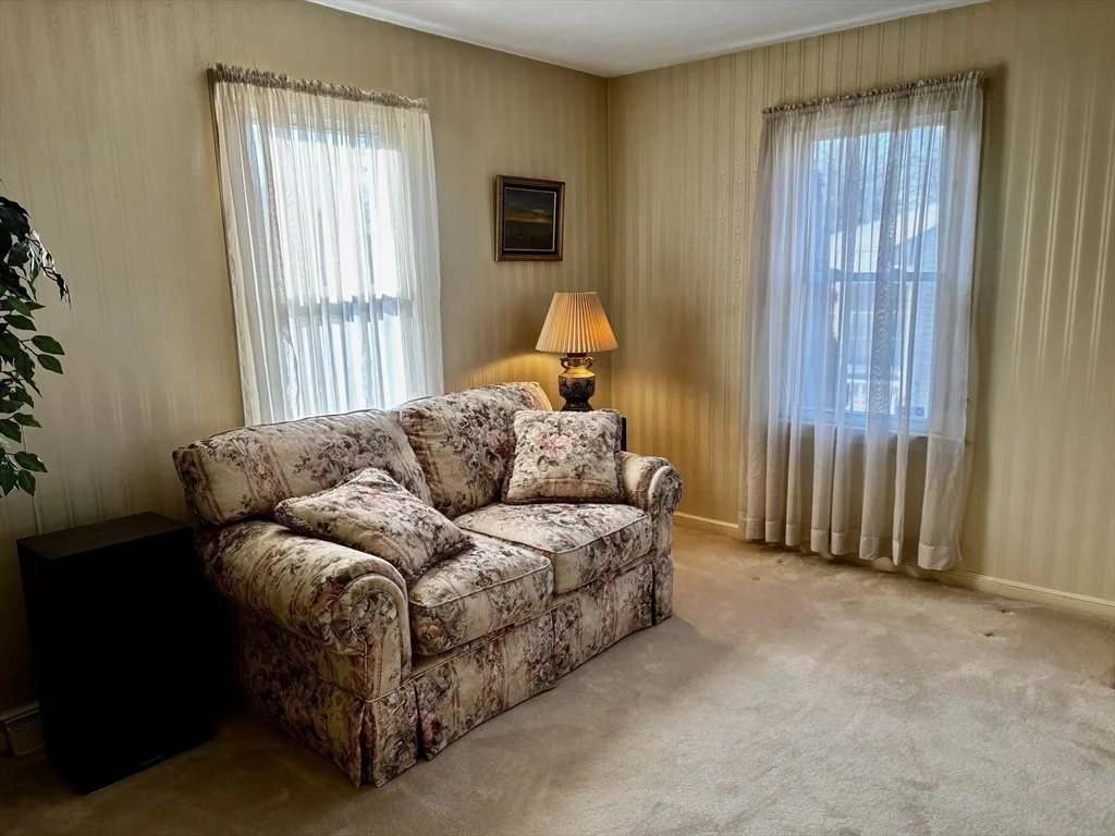 Photo of 19 Dorwin Dr