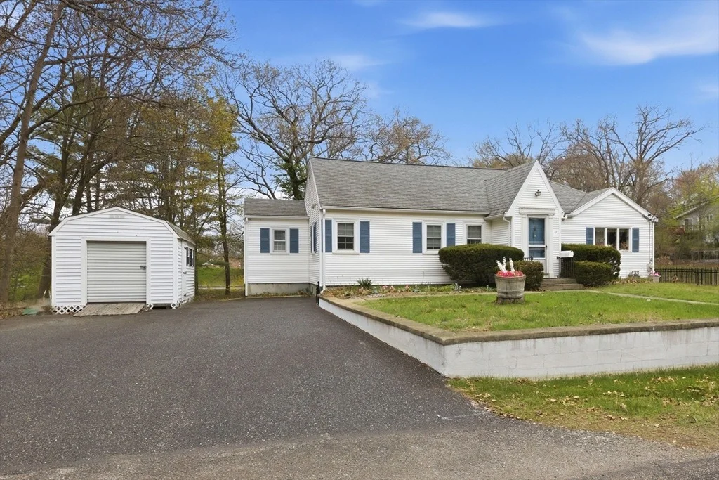 Photo of 17 Evergreen Road