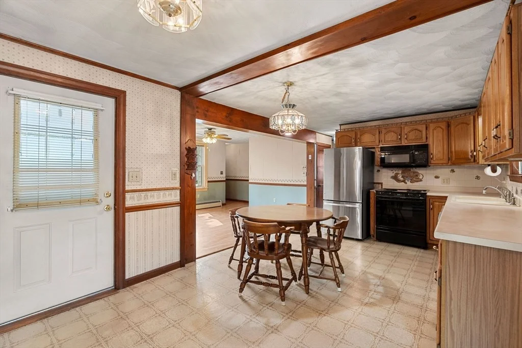 Photo of 15 Perley St