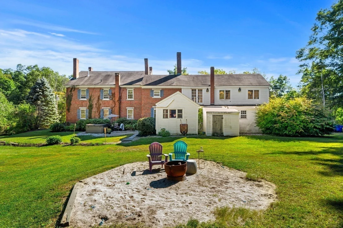 Photo of 53 Groton Rd
