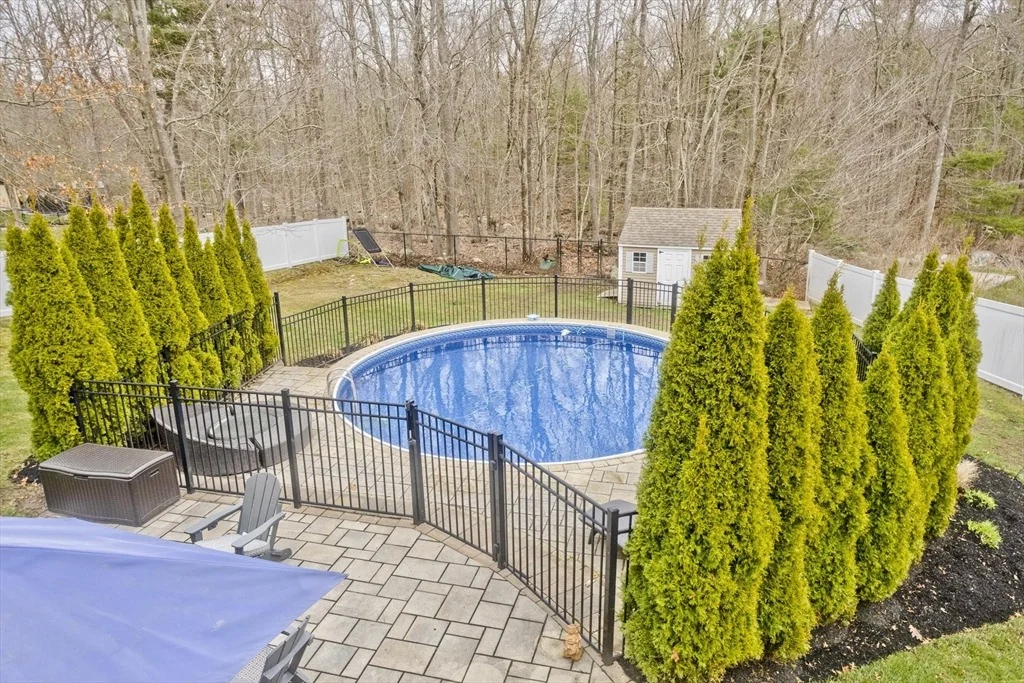 Photo of 306 Whippoorwill Dr