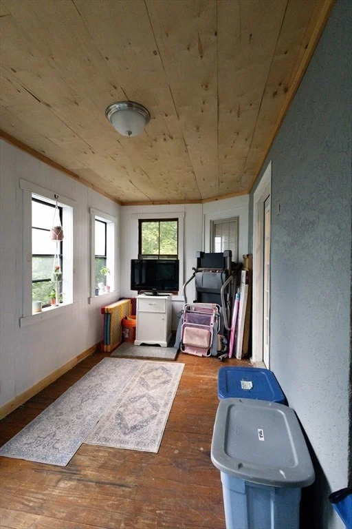 Photo of 339 Drury Ave