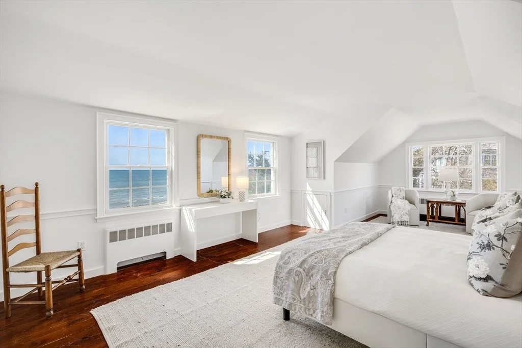 Photo of 545 Sea View Avenue