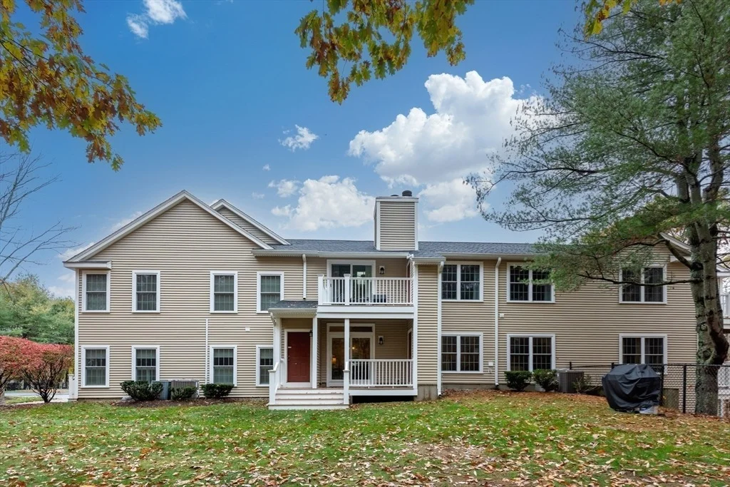 Photo of Unit 175 at 175 Tyson Commons