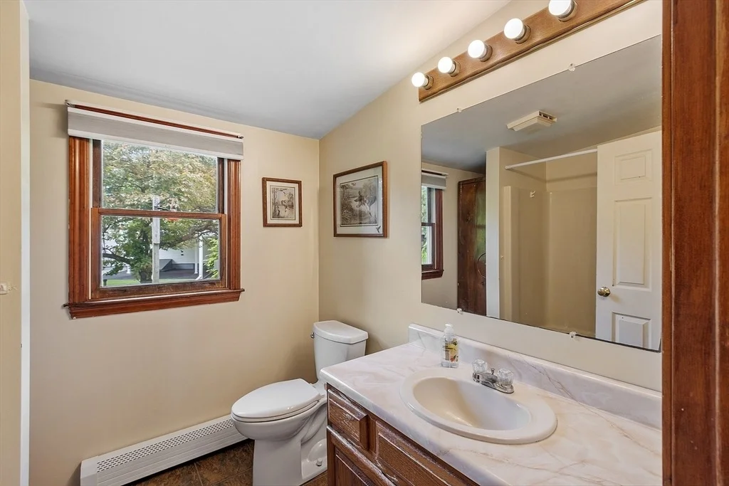 Photo of 128 Arthur Ave