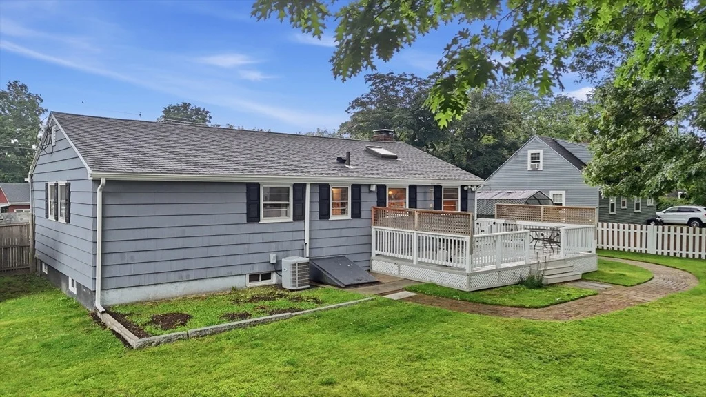 Photo of 50 Pine St
