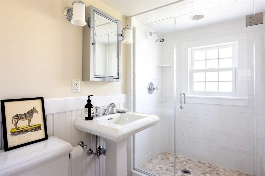 Photo of 164 Willard Road