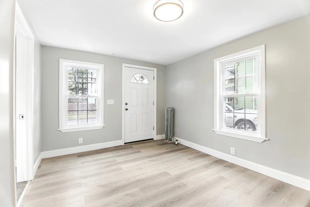Photo of 86 White St