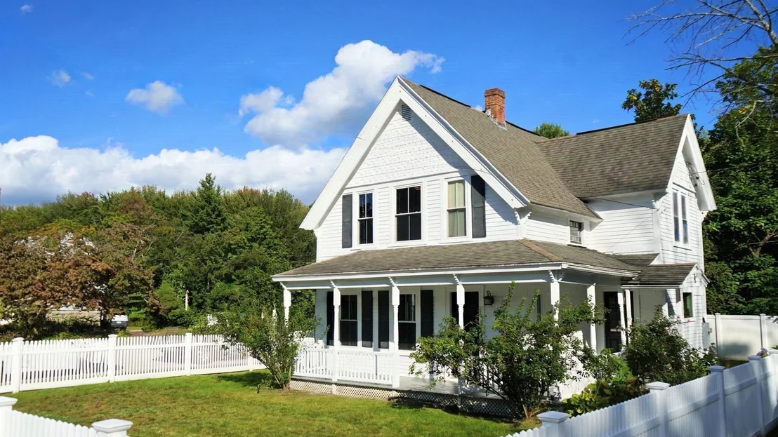 Photo of 726 Main St