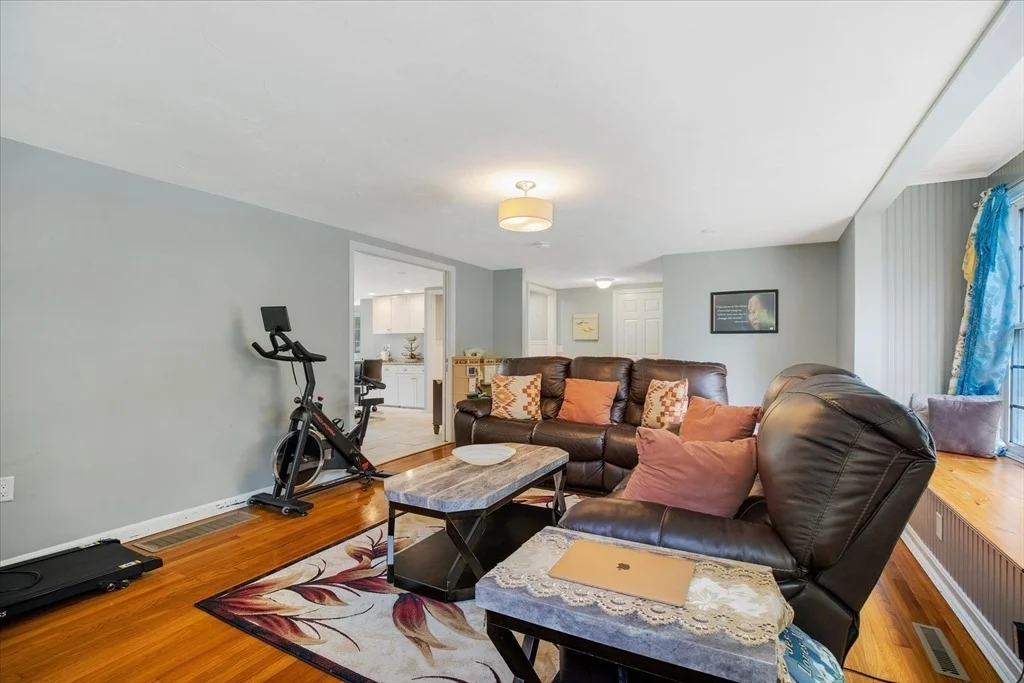 Photo of 1309 Shootflying Hill Rd