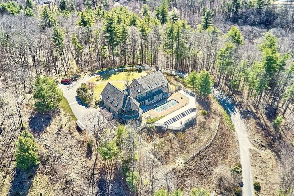 Photo of 21 Kettle Hole Road