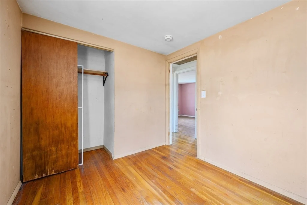 Photo of 22 Longfellow Dr