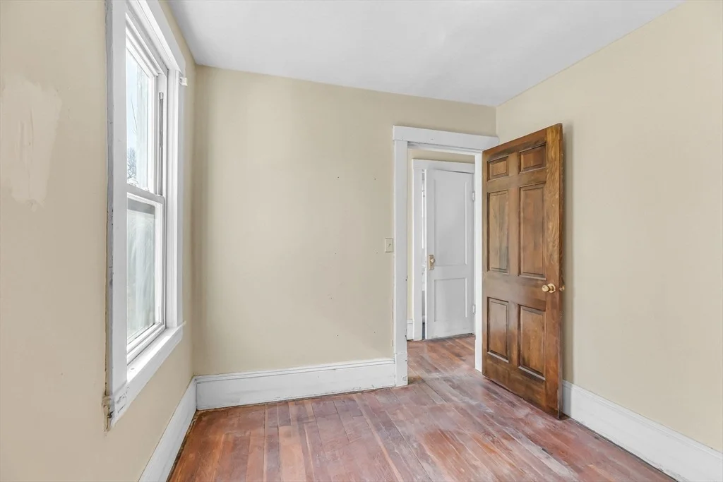 Photo of 274 Commonwealth Ave