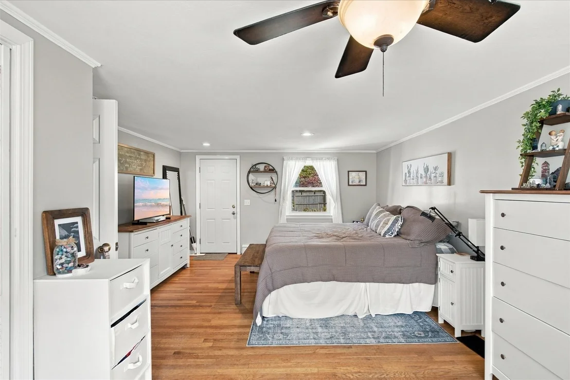 Photo of 15 Summer St
