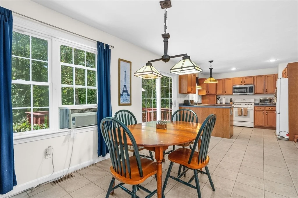 Photo of 163 Cotuit Rd