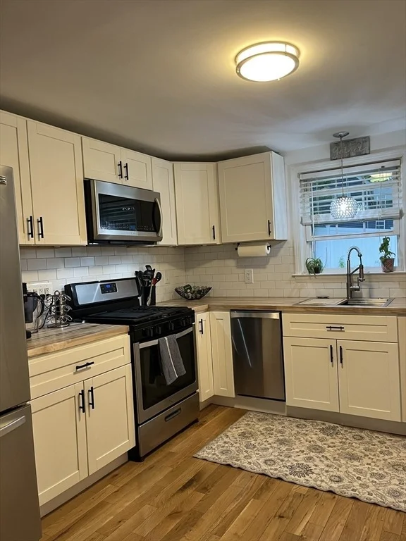 Photo of 4 Robin Rd