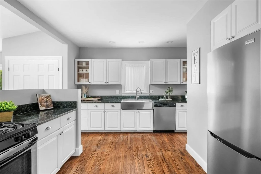 Photo of 8 Baker Ave