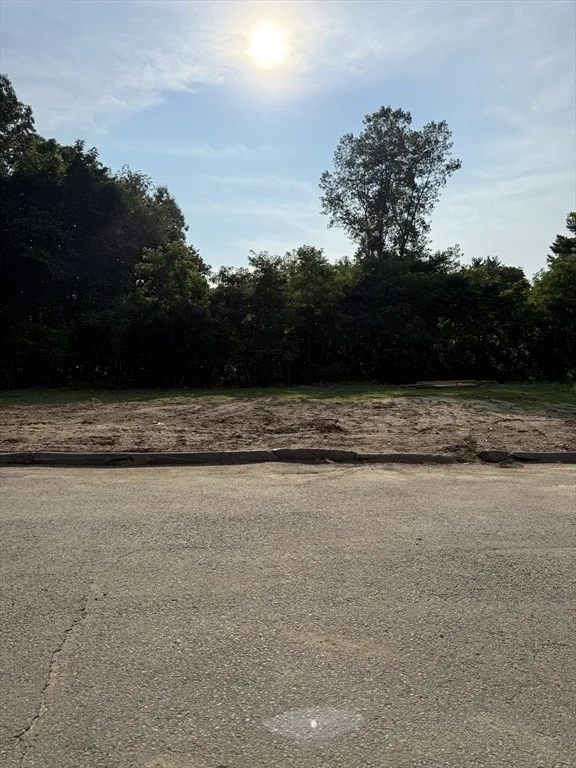 Photo of 543 Boston Rd