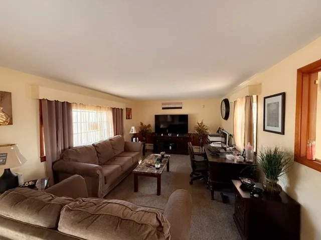 Photo of 493 Aetna St