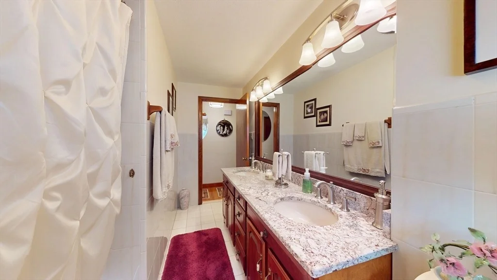 Photo of 6 Randall Dr.