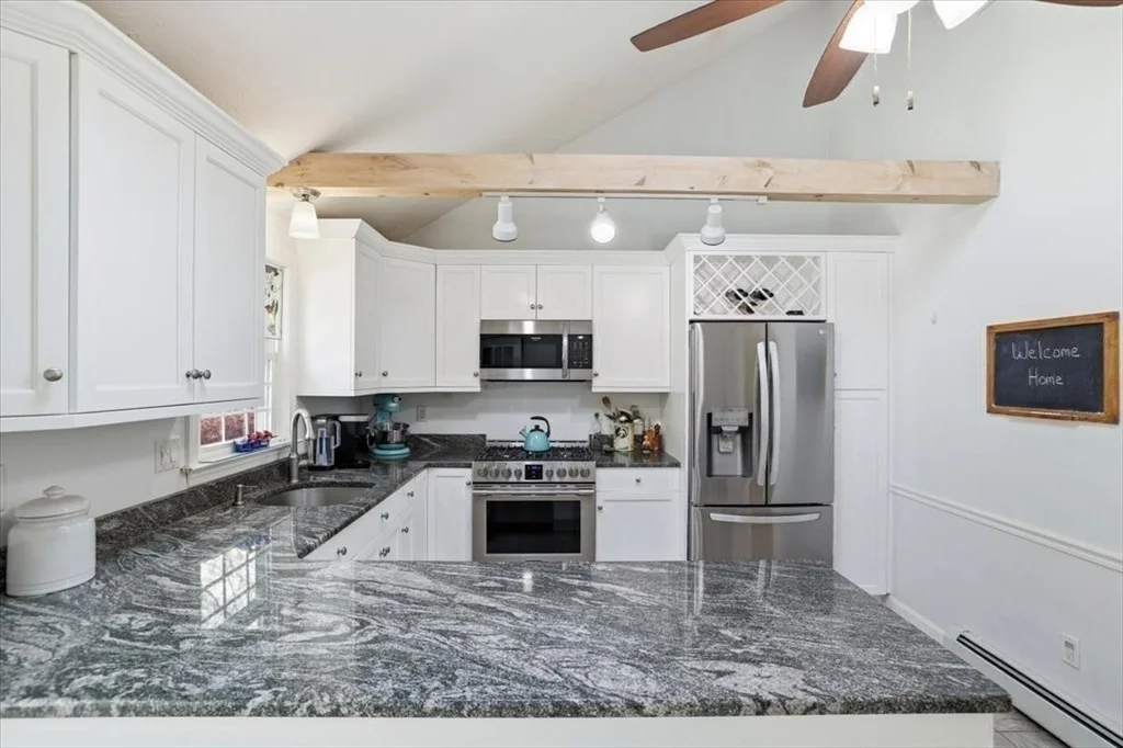 Photo of 24 Starlight Dr