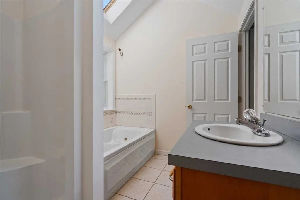 Photo of 89 Boulder Hill Dr